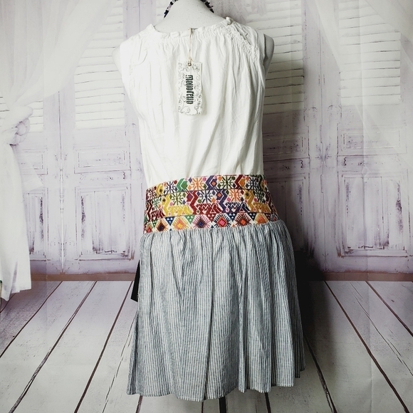Signature Studio Multicolor Patterned Skirt - Picture 12 of 16